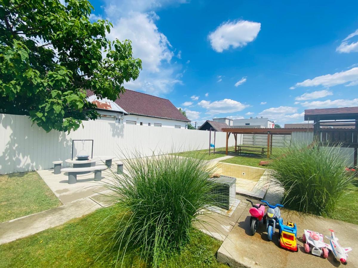 Pandora Pool Apartman Hajdúszoboszló 외부 사진