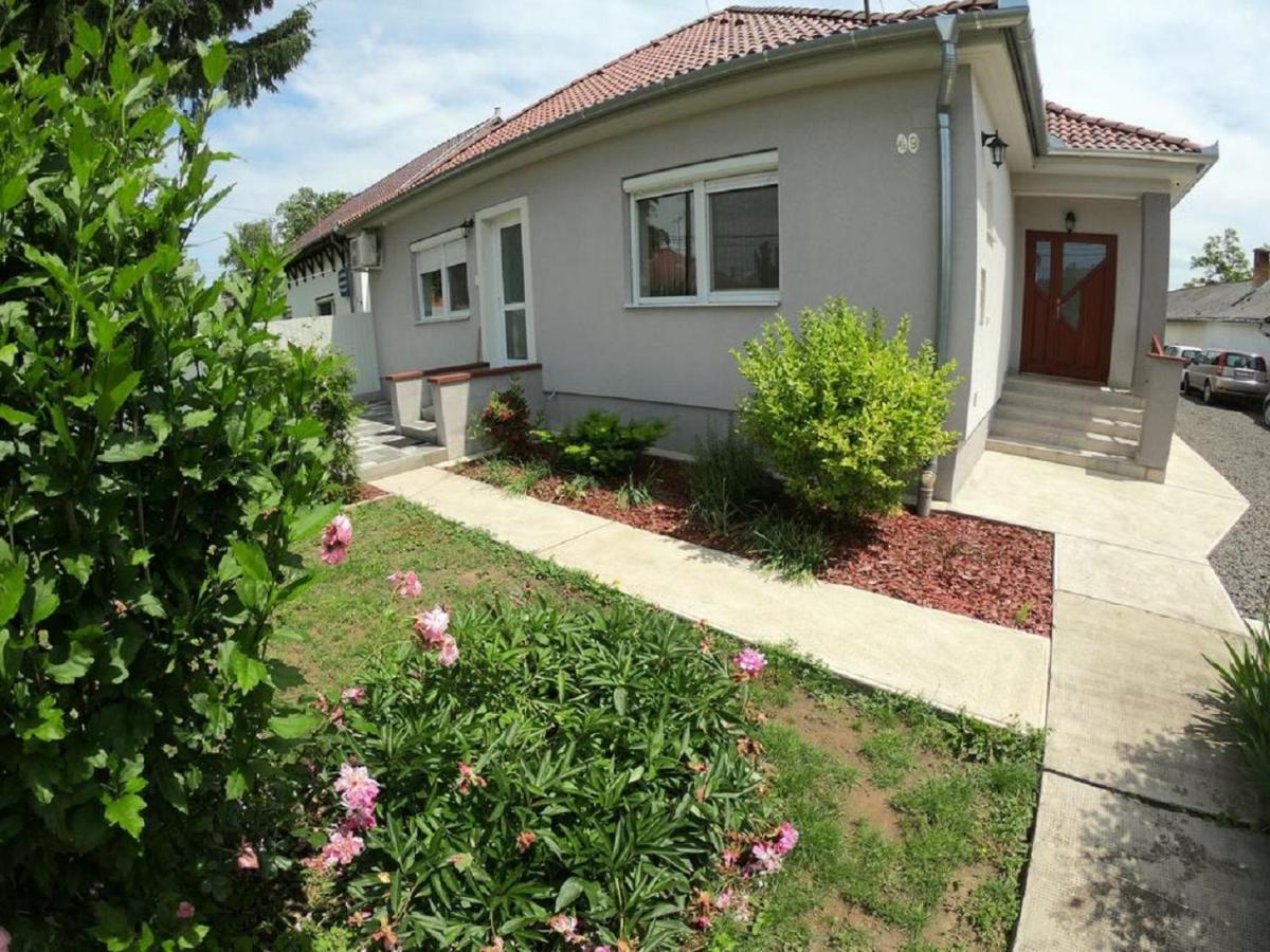 Pandora Pool Apartman Hajdúszoboszló 외부 사진