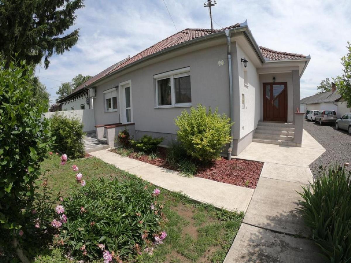 Pandora Pool Apartman Hajdúszoboszló 외부 사진